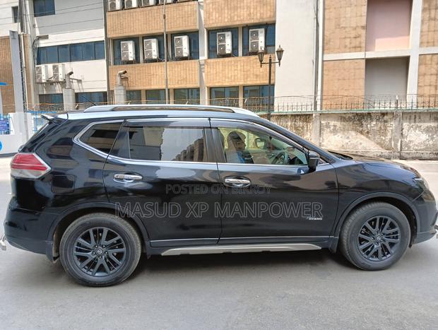 Nissan X-Trail 2.0 Petrol AWD 2015 Black