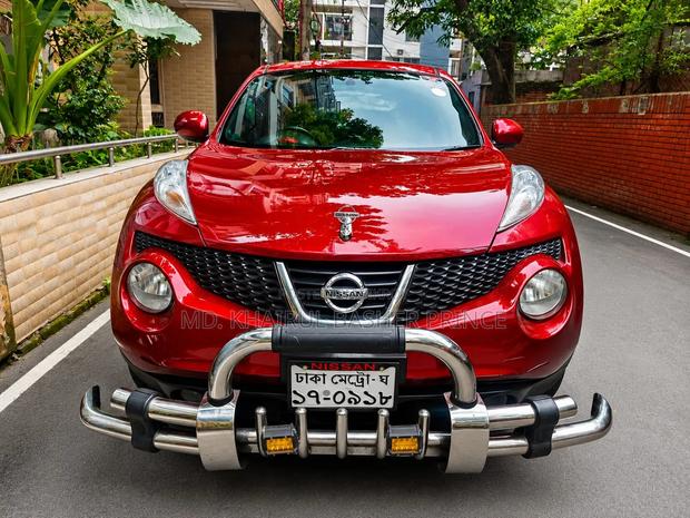 Nissan Juke 2011 Red