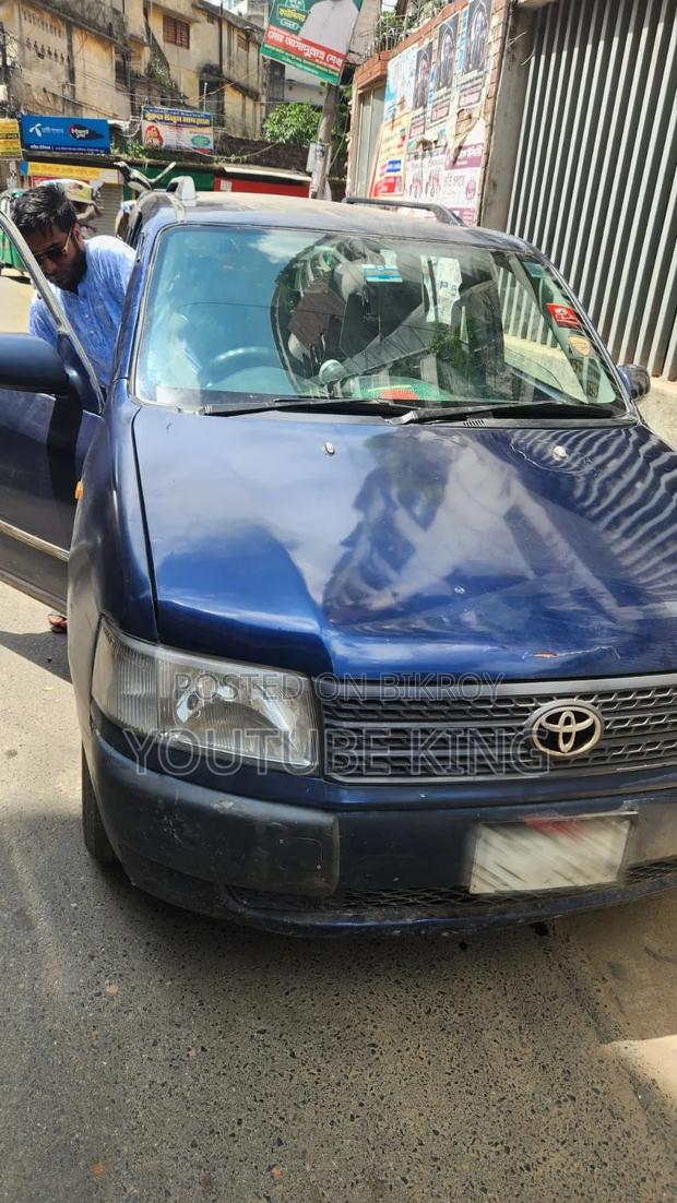 Toyota Probox 2004 Blue