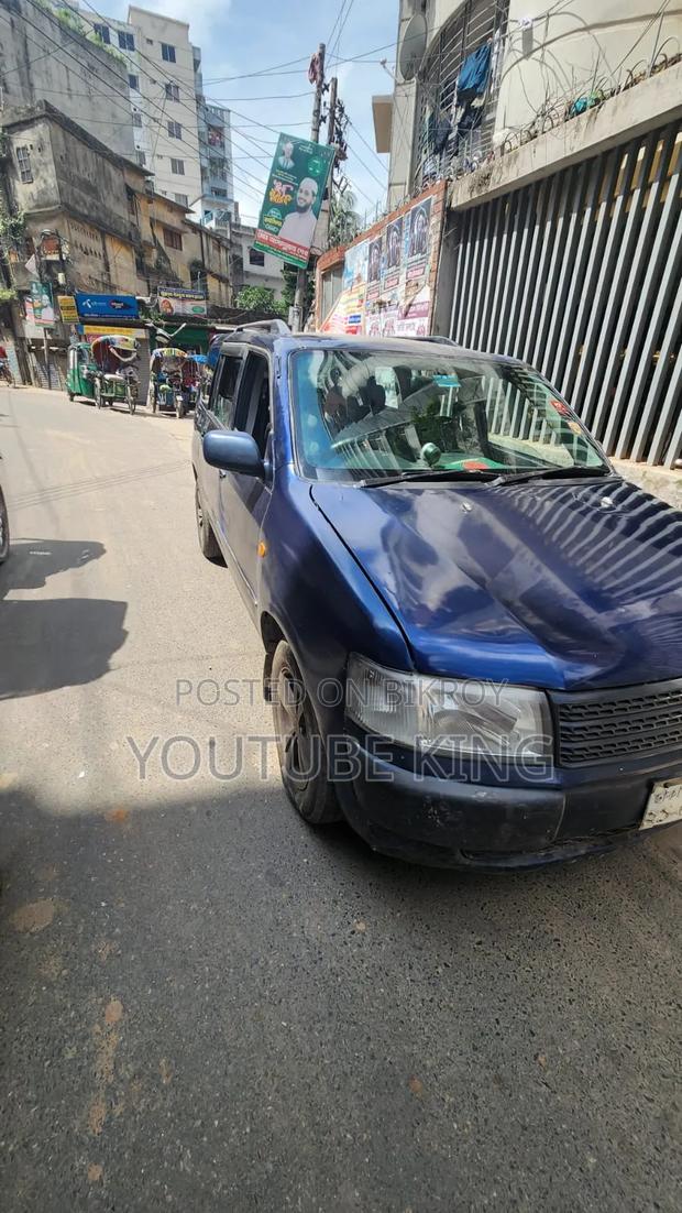 Toyota Probox 2004 Blue