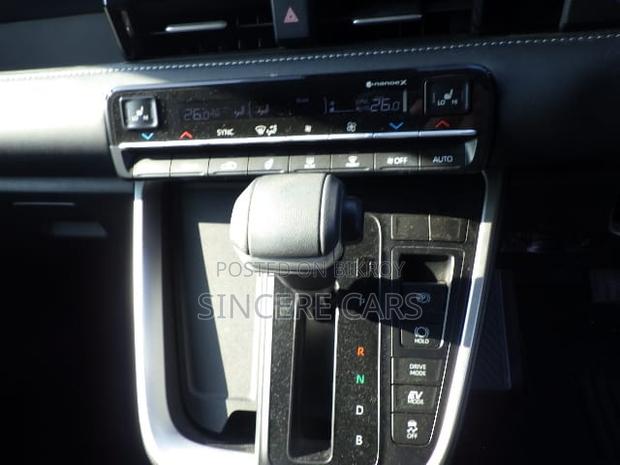 Toyota Noah 2022 Black