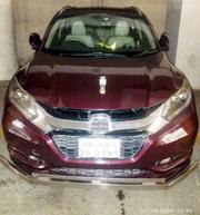 Honda Vezel 1.5 Hybrid 4WD 2018 Red for sale