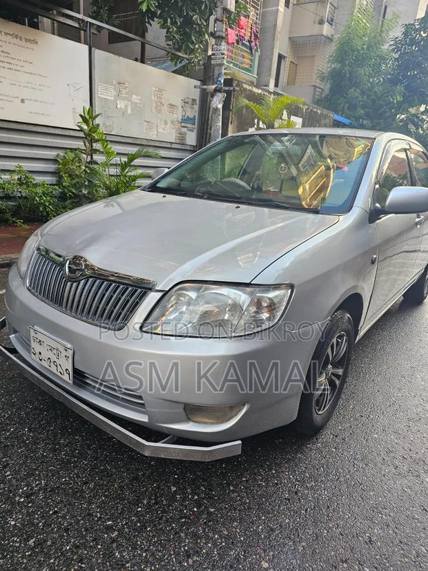 Toyota Corolla 2004 Silver