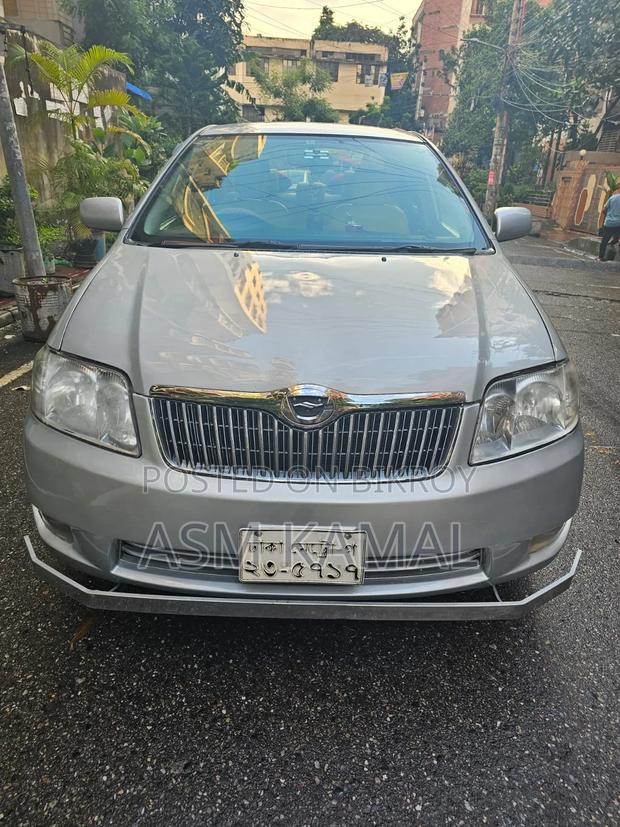 Toyota Corolla 2004 Silver