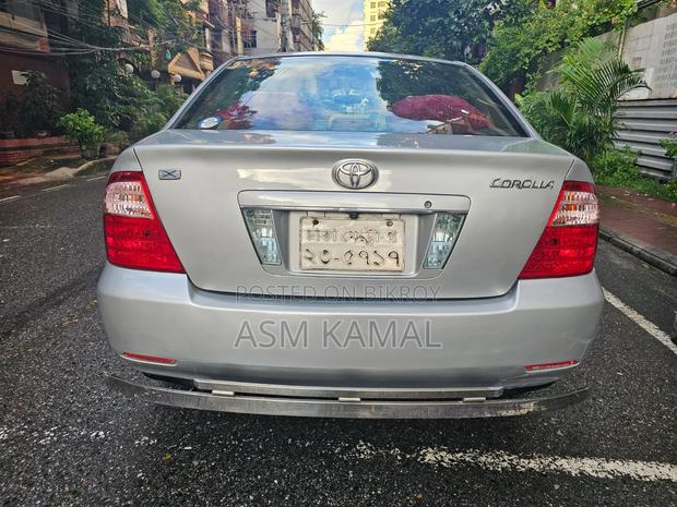 Toyota Corolla 2004 Silver