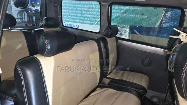 Toyota Noah 2003 Silver