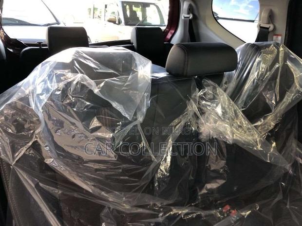 Toyota Sienta 2021 Red