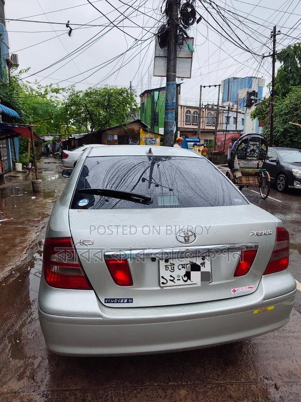 Toyota Premio 2006 Silver