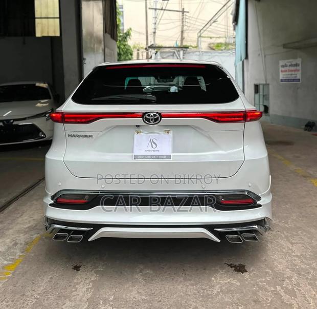 Toyota Harrier 2.0 2020 White