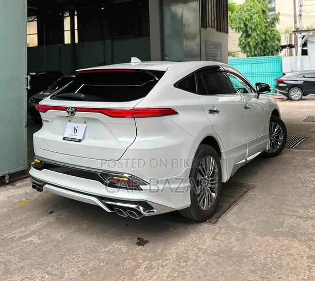 Toyota Harrier 2.0 2020 White