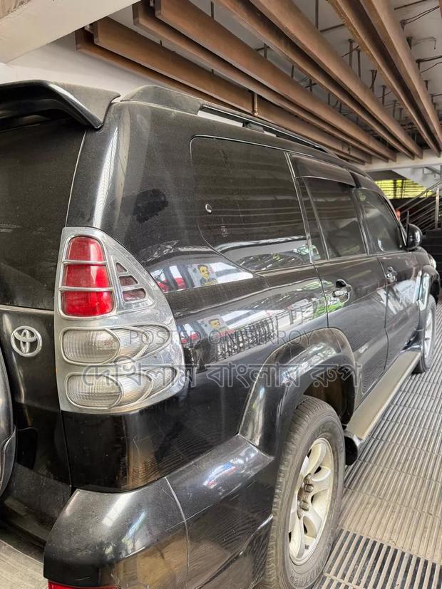 Toyota Land Cruiser Prado 2007 Black