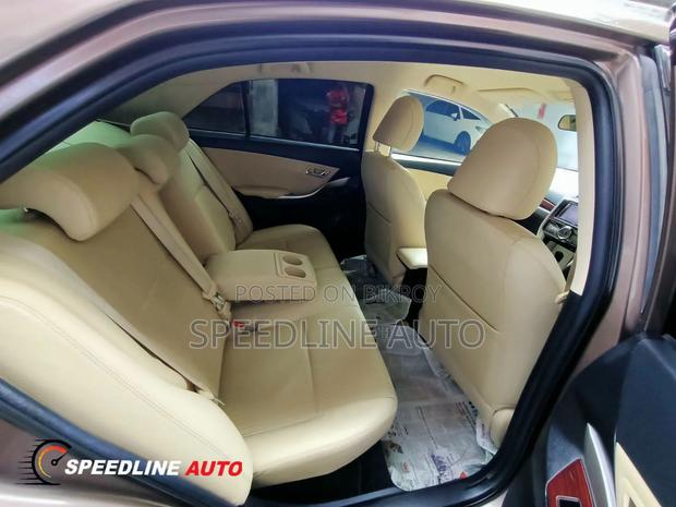 Toyota Premio 2017 Brown