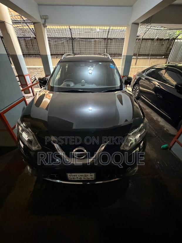 Nissan X-Trail 2.0 Hybrid FWD 2015 Black