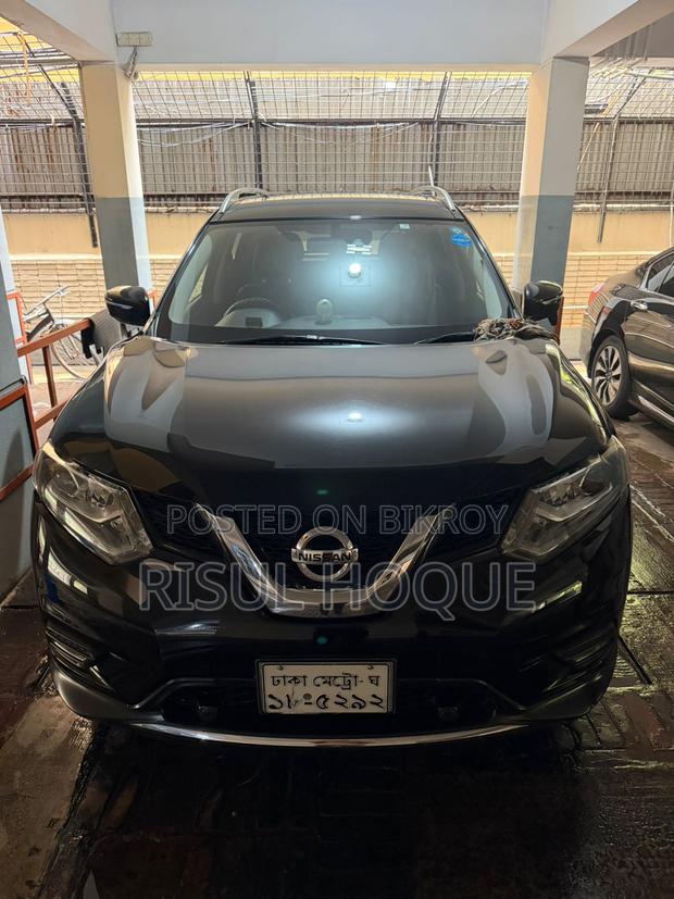 Nissan X-Trail 2.0 Hybrid FWD 2015 Black