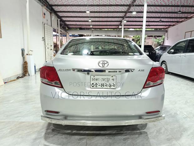 Toyota Allion 2010 Silver