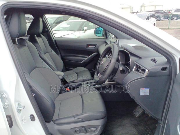 Toyota Axio 2021 Off white