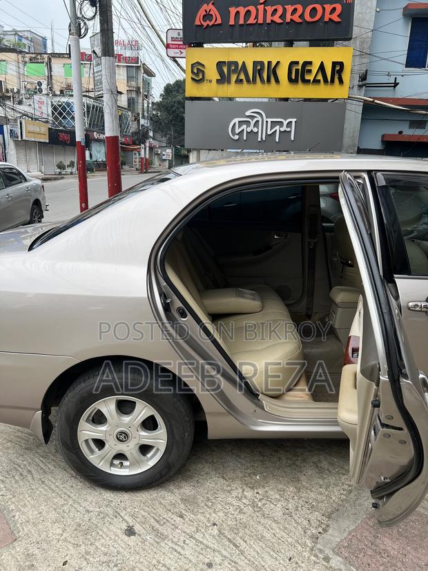 Toyota Corolla Sedan Automatic 2003 Gold