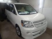 Toyota Noah 2005 White for sale
