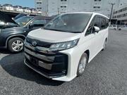 Toyota Noah 2022 Pearl for sale
