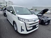 Toyota Noah 2023 Pearl for sale