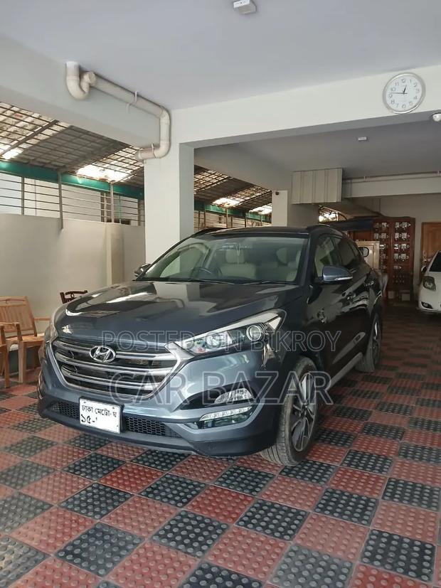 Hyundai Tucson Limited FWD 2017 Gray