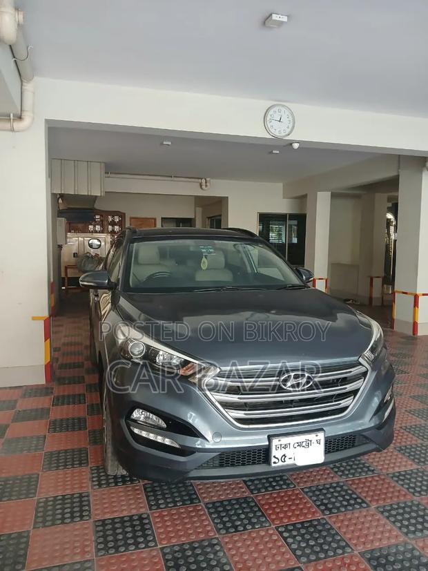 Hyundai Tucson Limited FWD 2017 Gray