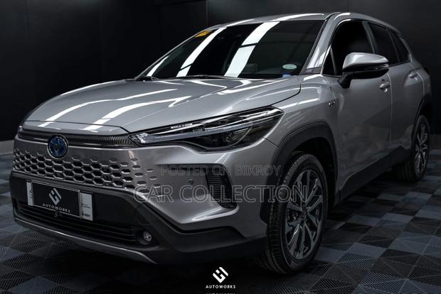 New Toyota Corolla Cross 2025 Gray