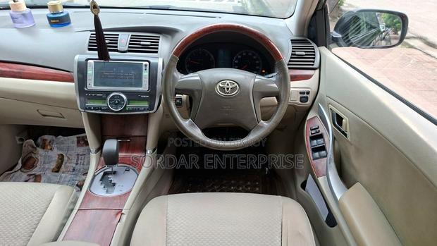 Toyota Premio 2009 Gray
