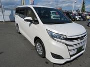 Toyota Noah 2021 Pearl for sale