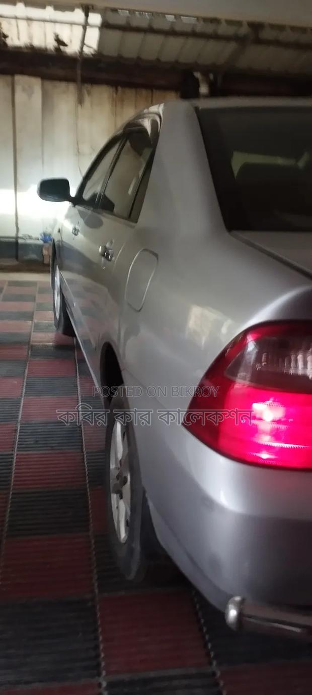 Toyota Corolla 2004 Silver