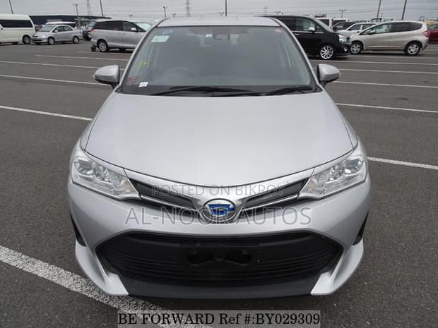 Toyota Corolla Fielder 2021 Silver