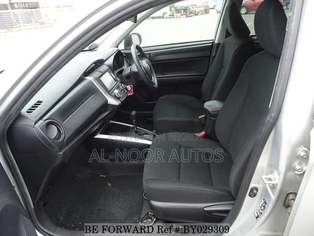 Toyota Corolla Fielder 2021 Silver