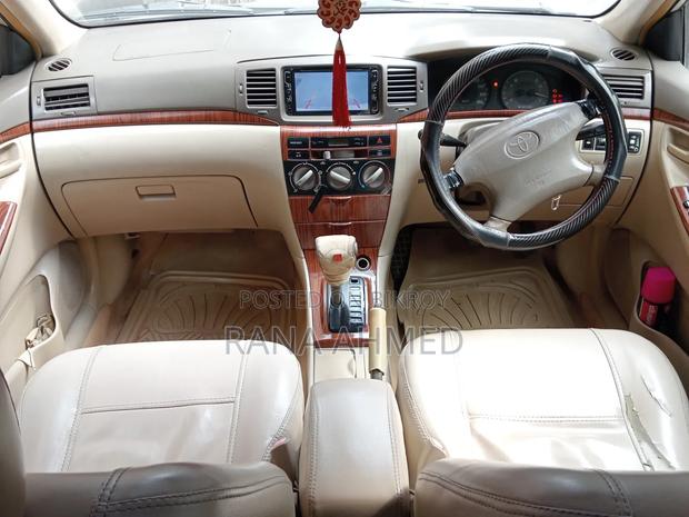 Toyota Corolla 2005 White