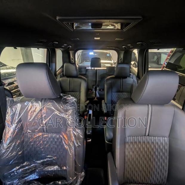 Toyota Noah 2022 Pearl