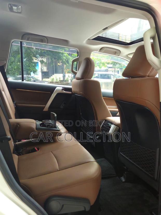 Toyota Land Cruiser Prado 2021 White