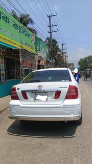 Toyota Premio 2005 White for sale