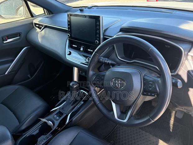 Toyota Corolla Cross 2021 Pearl