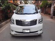 Toyota Noah 2010 Pearl for sale