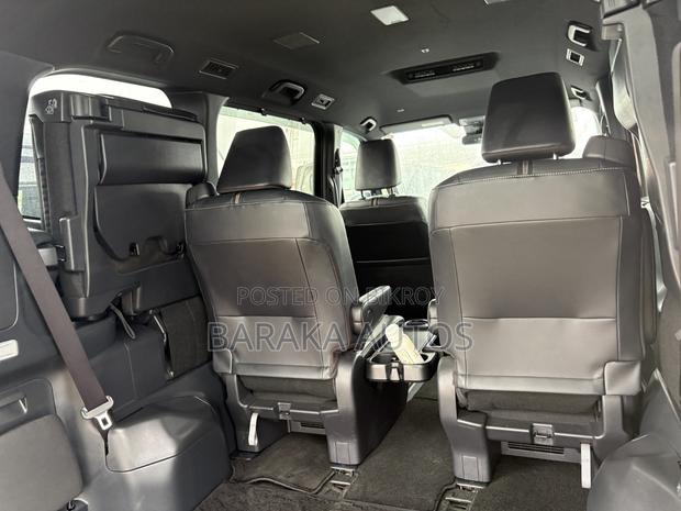 Toyota Noah 2022 Black
