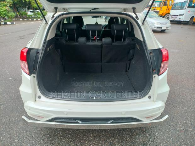 Honda Vezel 1.5 4WD 2015 Pearl