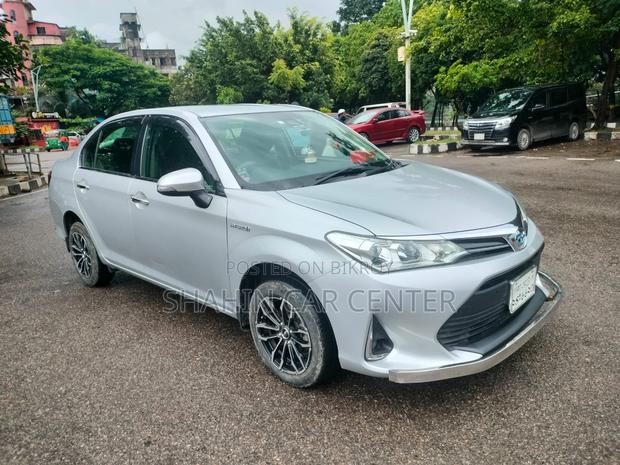 Toyota Axio 1.5 X 2WD 2020 Silver