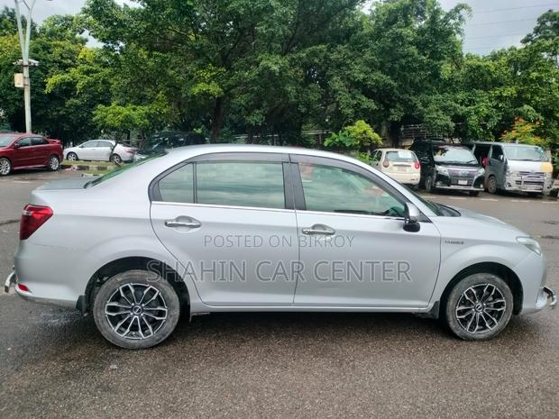 Toyota Axio 1.5 X 2WD 2020 Silver