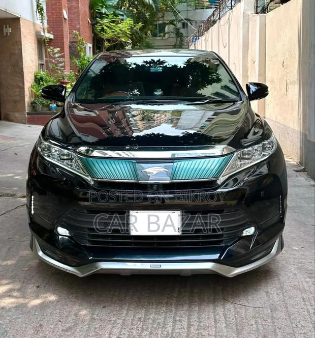 Toyota Harrier 2018 Black