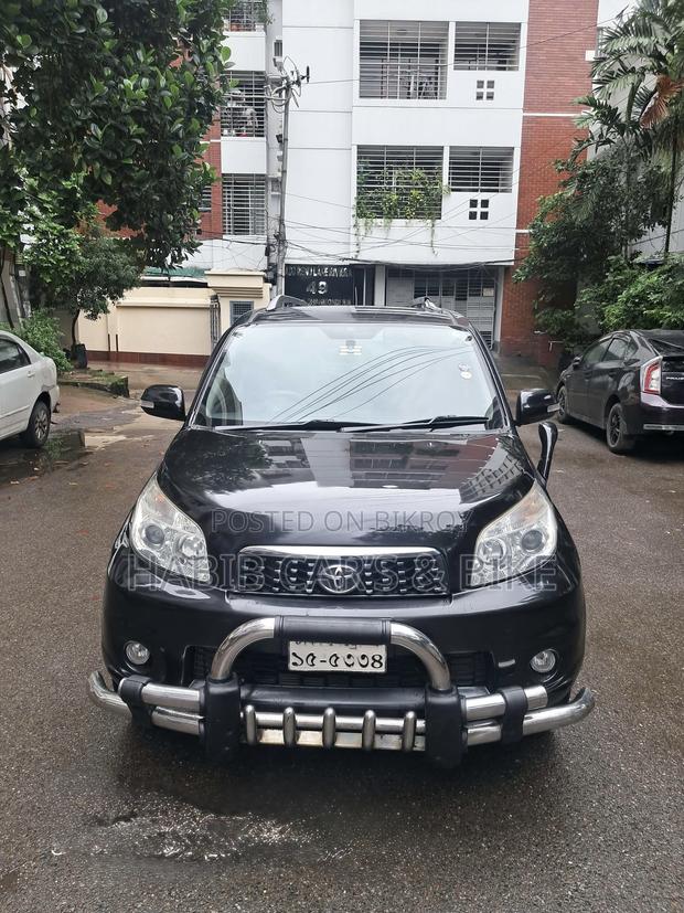 Toyota Rush 1.5 AWD 2011 Black