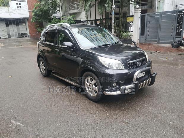 Toyota Rush 1.5 AWD 2011 Black