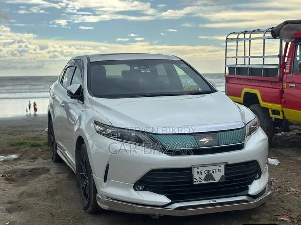 Toyota Harrier 2017 Pearl
