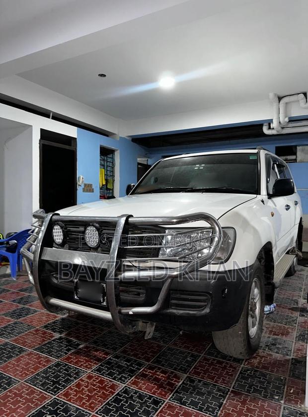 Toyota Land Cruiser 1998 Pearl