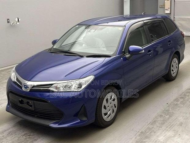 Toyota Corolla Fielder 1.5 Hybrid FWD 2021 Blue