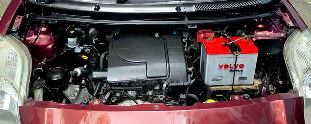 Toyota Vitz 1.0 FWD 5dr 2010 Maroon