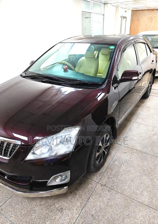 Toyota Premio 2011 Maroon